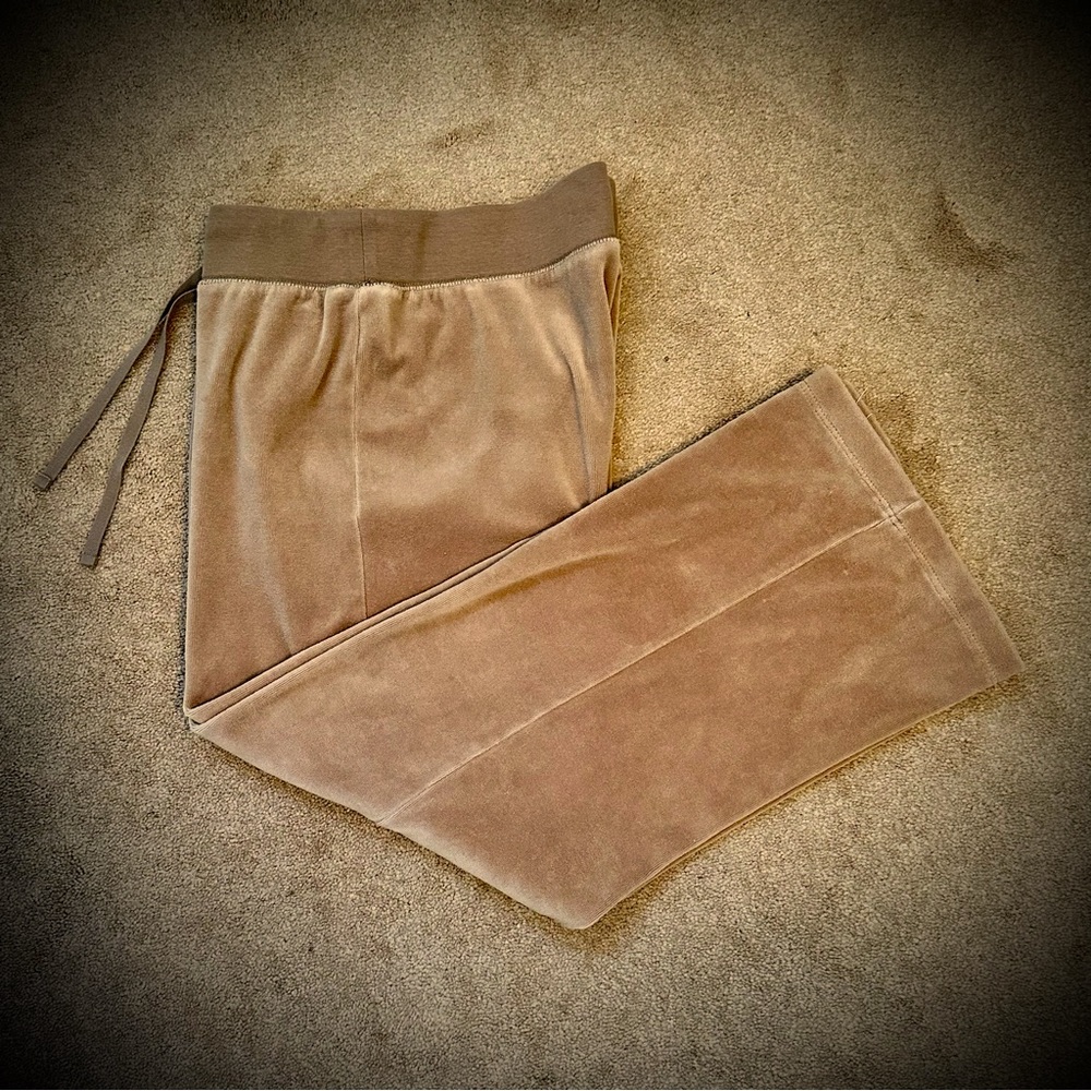 #104 NY & Co. Women’s Sweat Pants